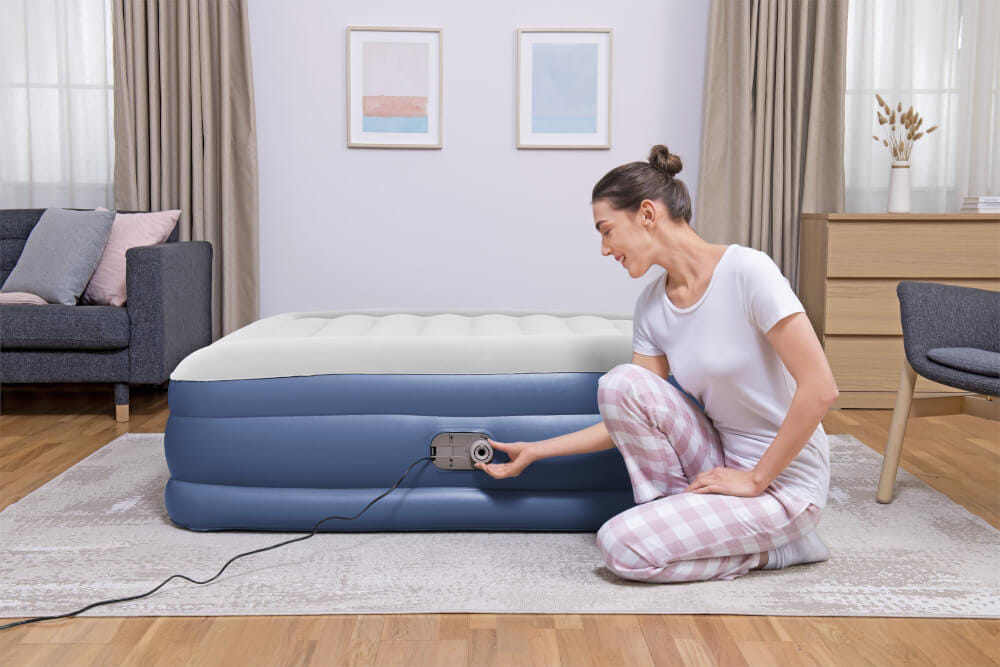 ที่นอนเป่าลม Bestway Tritech Air Mattress Queen Built-in AC Pump 2.03m x 1.52m x 46cm 